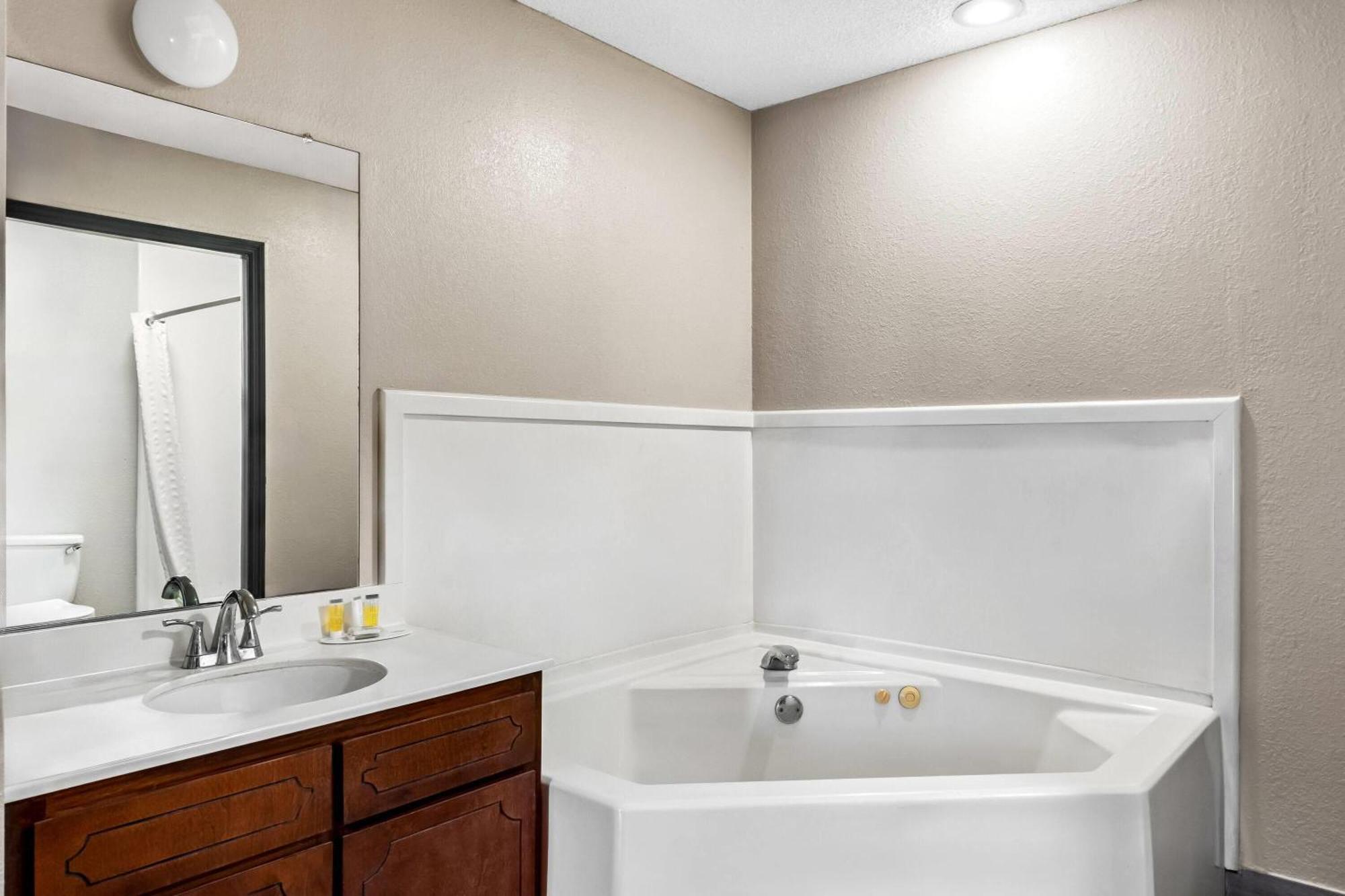 Days Inn By Wyndham Bainbridge Luaran gambar