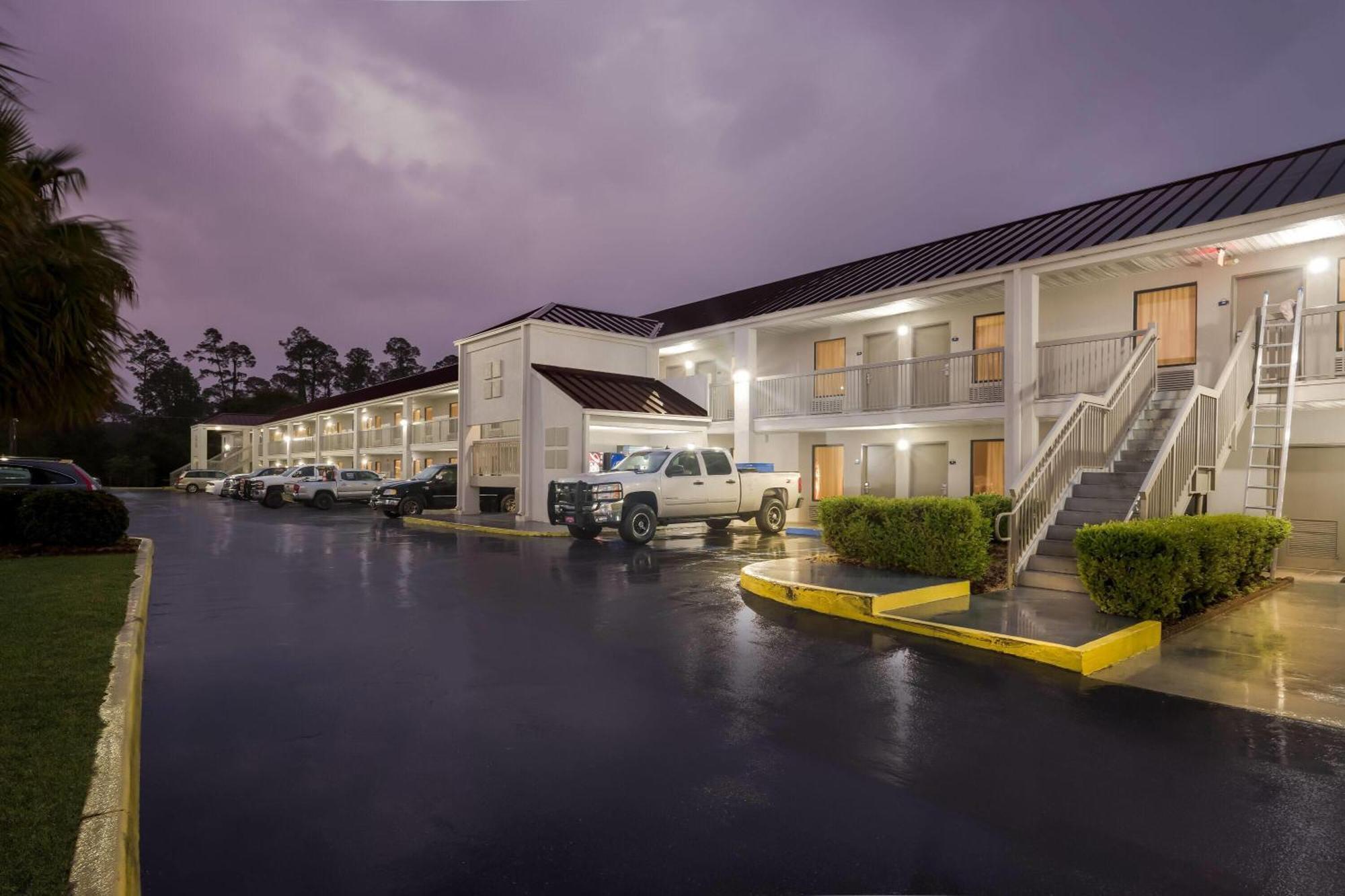 Days Inn By Wyndham Bainbridge Luaran gambar